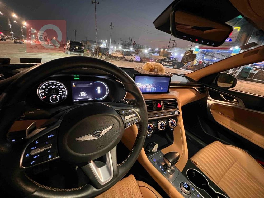 Genesis G70